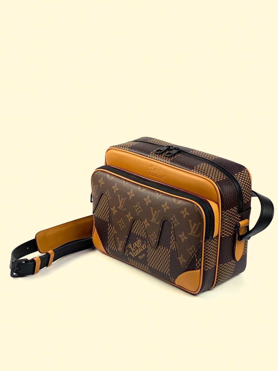 Сумка Louis Vuitton